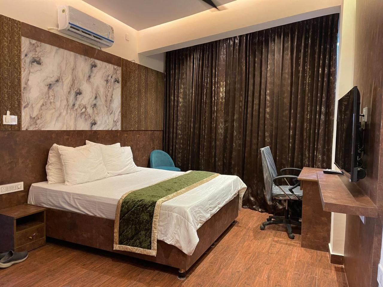 بنغالور The Taaj Inn المظهر الخارجي الصورة