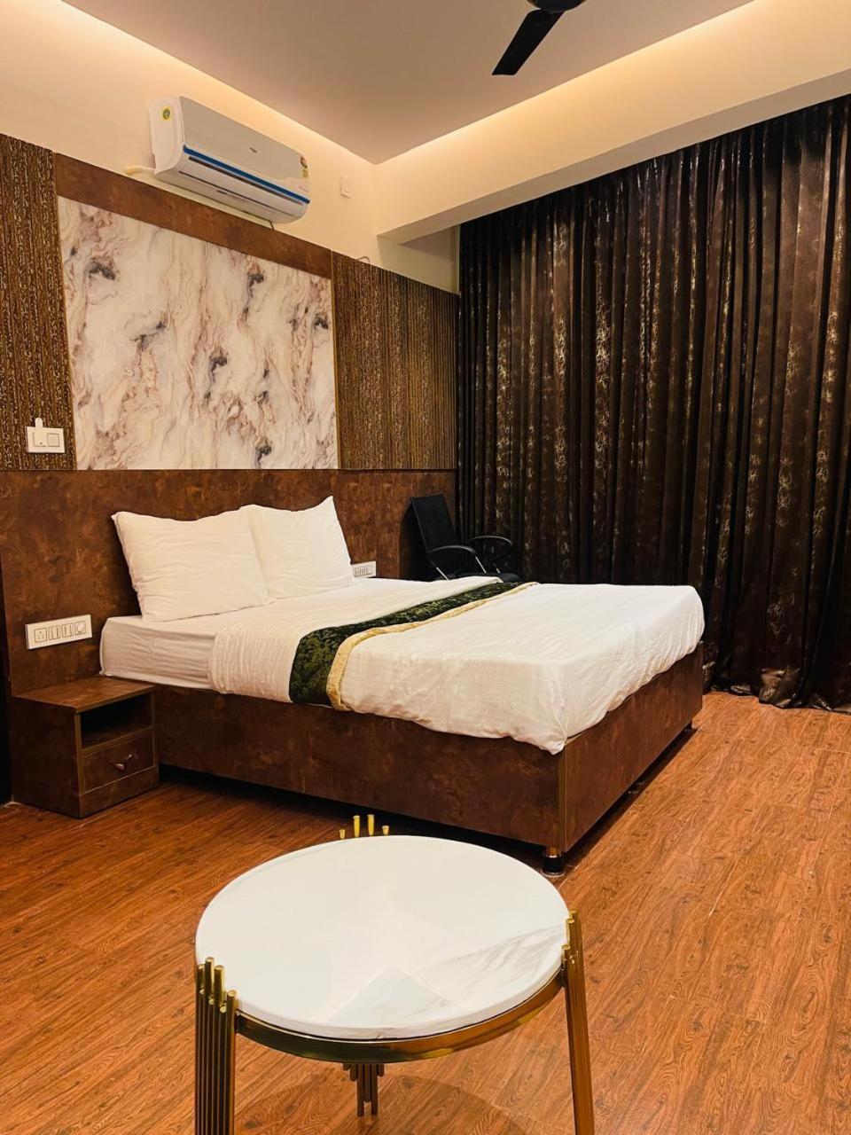 بنغالور The Taaj Inn المظهر الخارجي الصورة