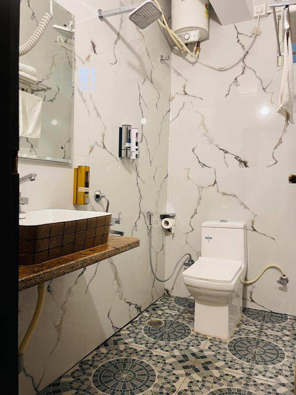 بنغالور The Taaj Inn المظهر الخارجي الصورة